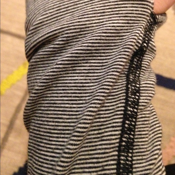 Lululemon cabin LS - Picture 4 of 4